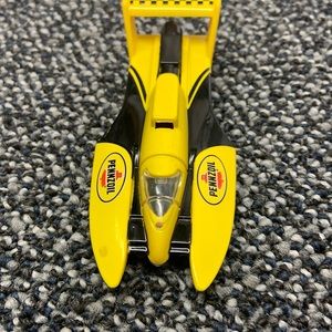 Pennzoil speed boat